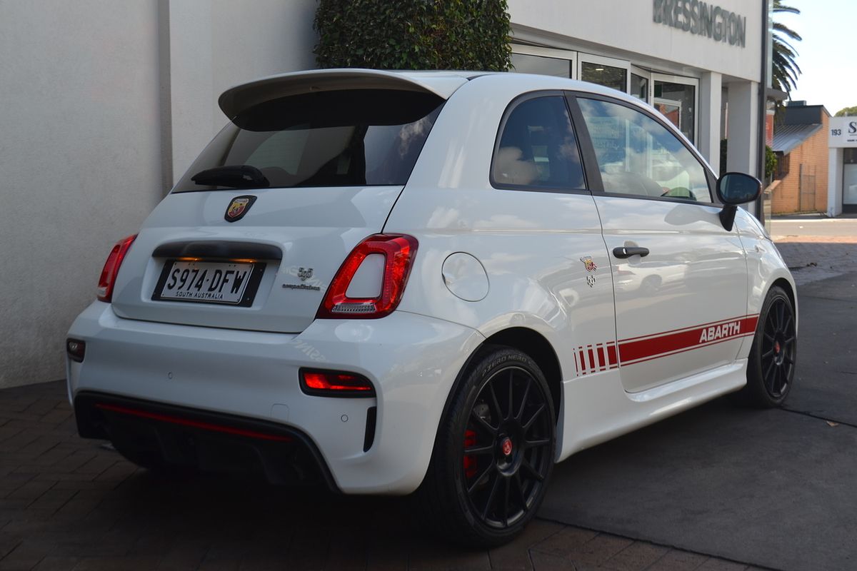 2019 Abarth 595 Competizione Series 4