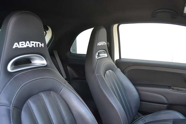 2019 Abarth 595 Competizione Series 4