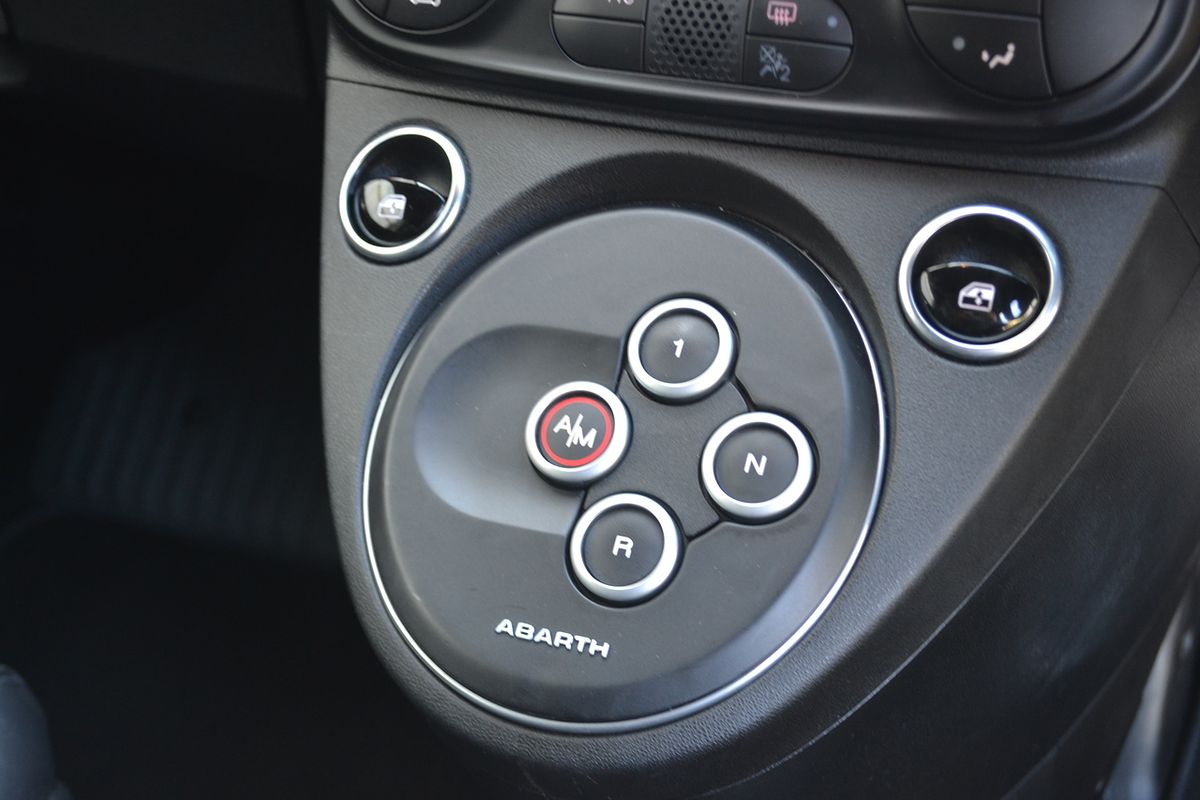 2019 Abarth 595 Competizione Series 4