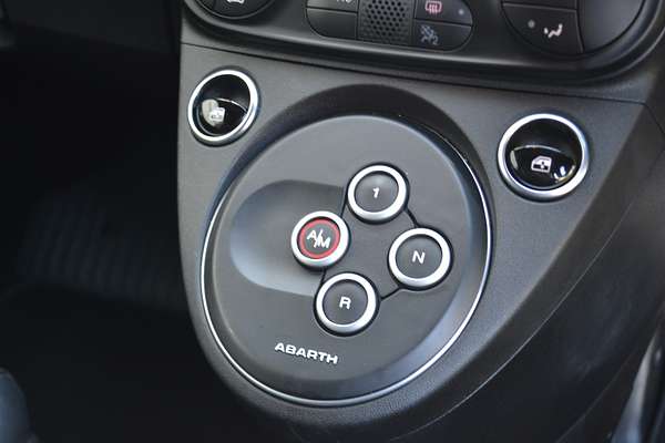 2019 Abarth 595 Competizione Series 4