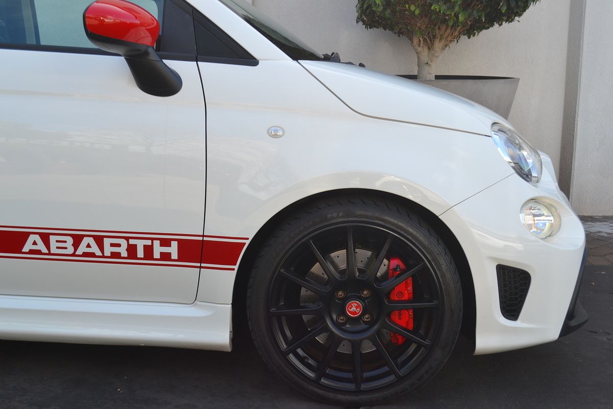 2019 Abarth 595 Competizione Series 4