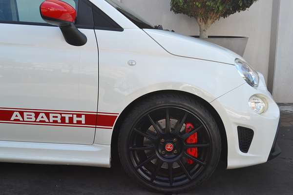 2019 Abarth 595 Competizione Series 4