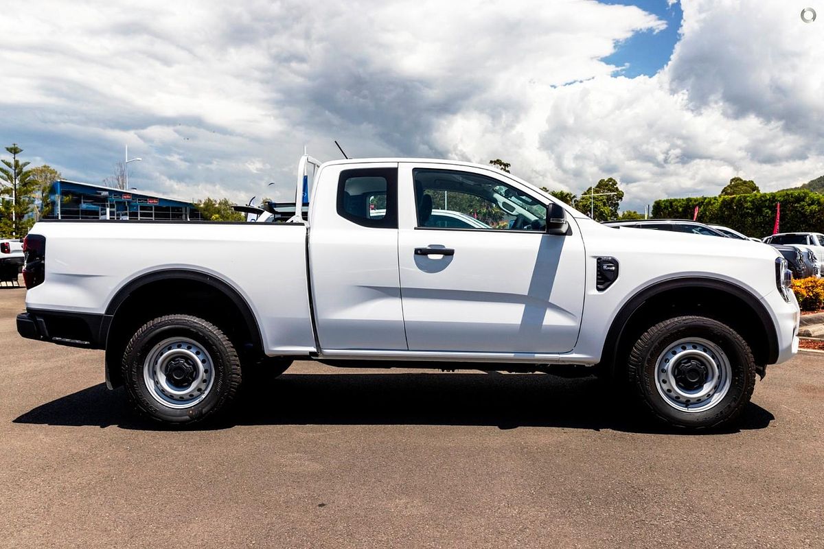2024 Ford Ranger XL 4X4 2.0L