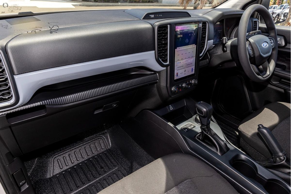 2024 Ford Ranger XL 4X4 2.0L