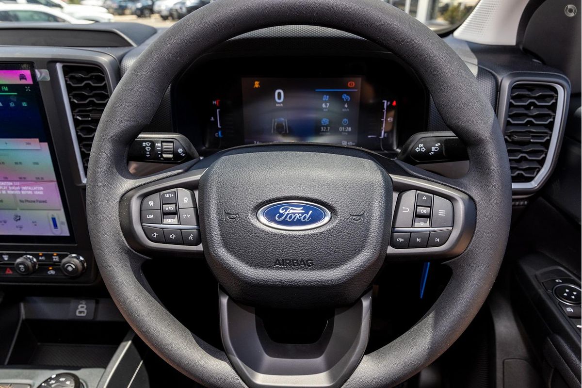 2024 Ford Ranger XL 4X4 2.0L