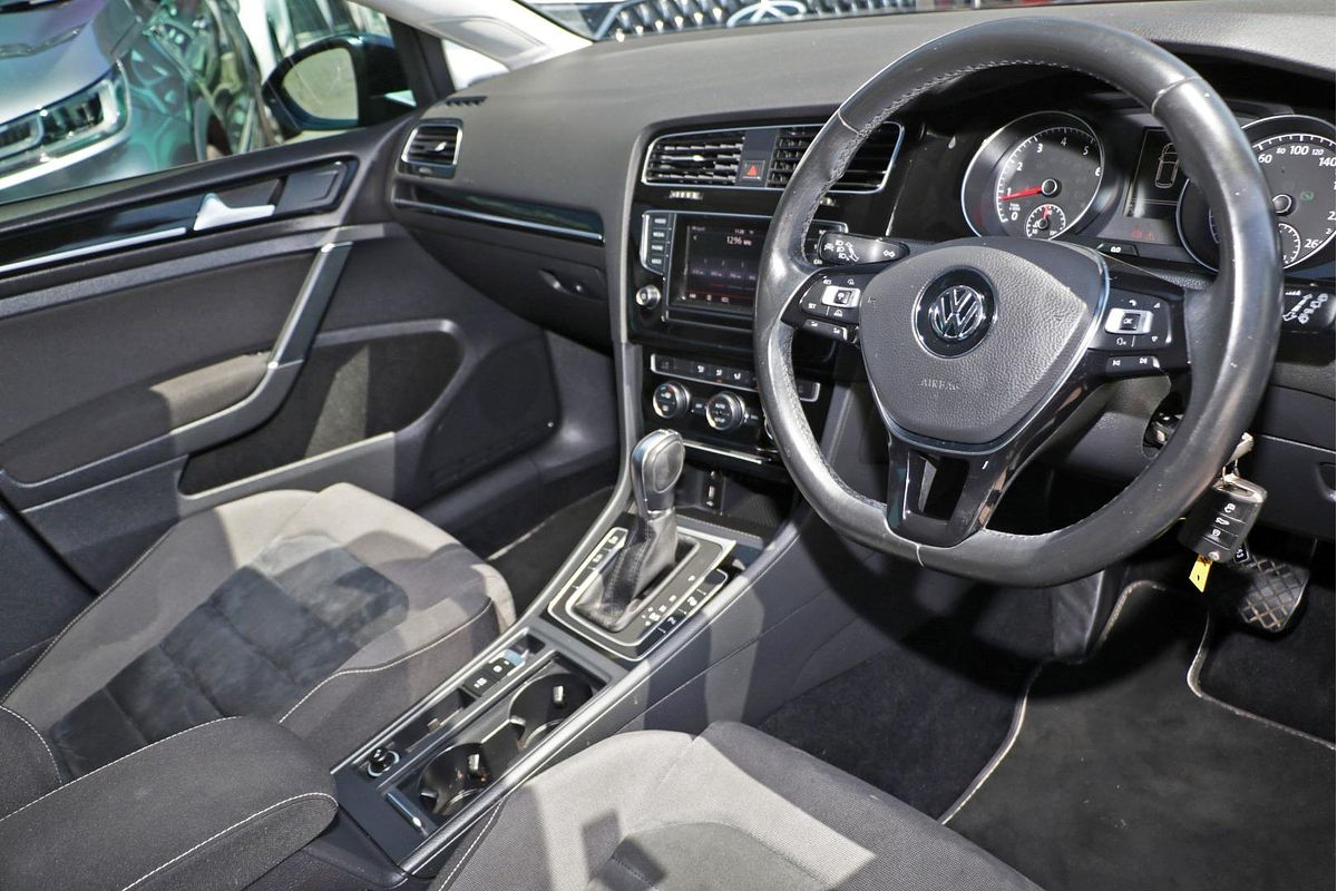 2014 Volkswagen Golf 103TSI Highline 7