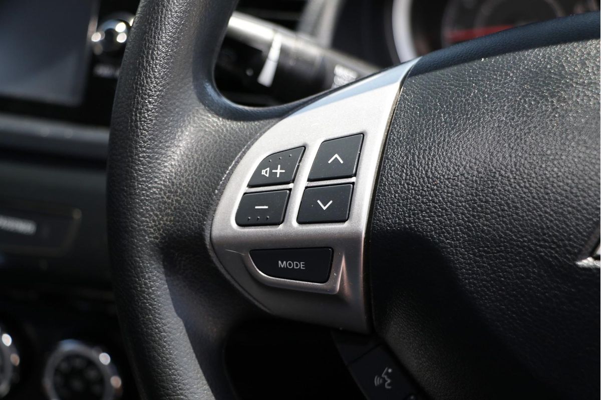 2017 Mitsubishi Lancer ES Sport CF