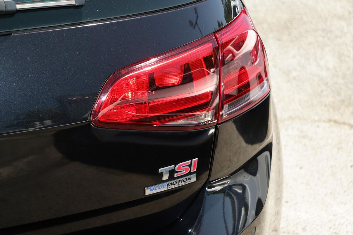 2014 Volkswagen Golf 103TSI Highline 7