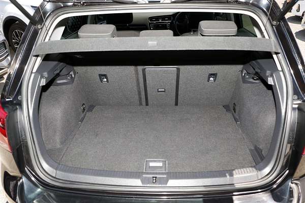 2014 Volkswagen Golf 103TSI Highline 7