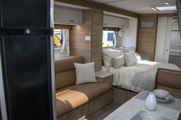 2025 Jayco SILVERLINE CARAVAN 21.65-4.OB.SL-MY25