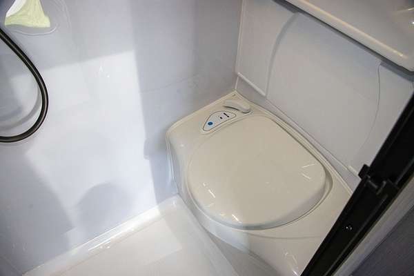 2025 Jayco BASE STATION CARAVAN 24.75-6.BS-MY25