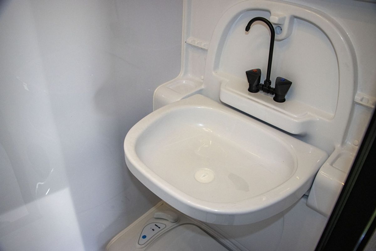 2025 Jayco BASE STATION CARAVAN 24.75-6.BS-MY25