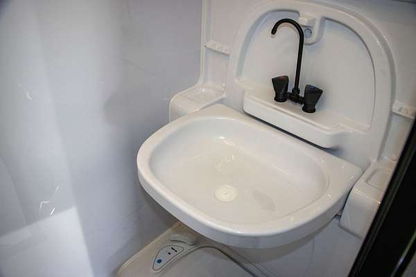 2025 Jayco BASE STATION CARAVAN 24.75-6.BS-MY25