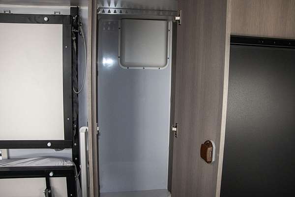 2025 Jayco BASE STATION CARAVAN 24.75-6.BS-MY25