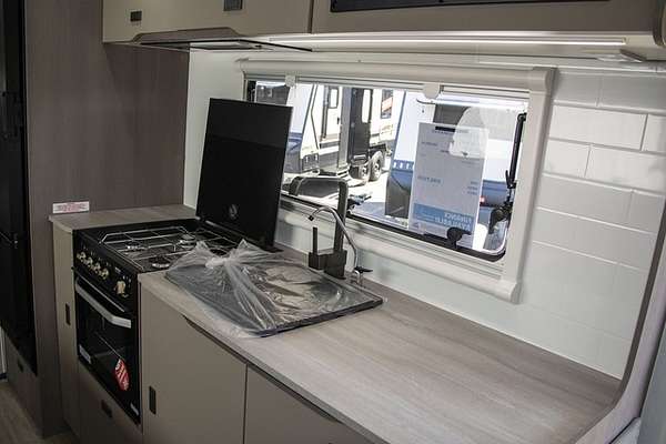 2025 Jayco BASE STATION CARAVAN 24.75-6.BS-MY25