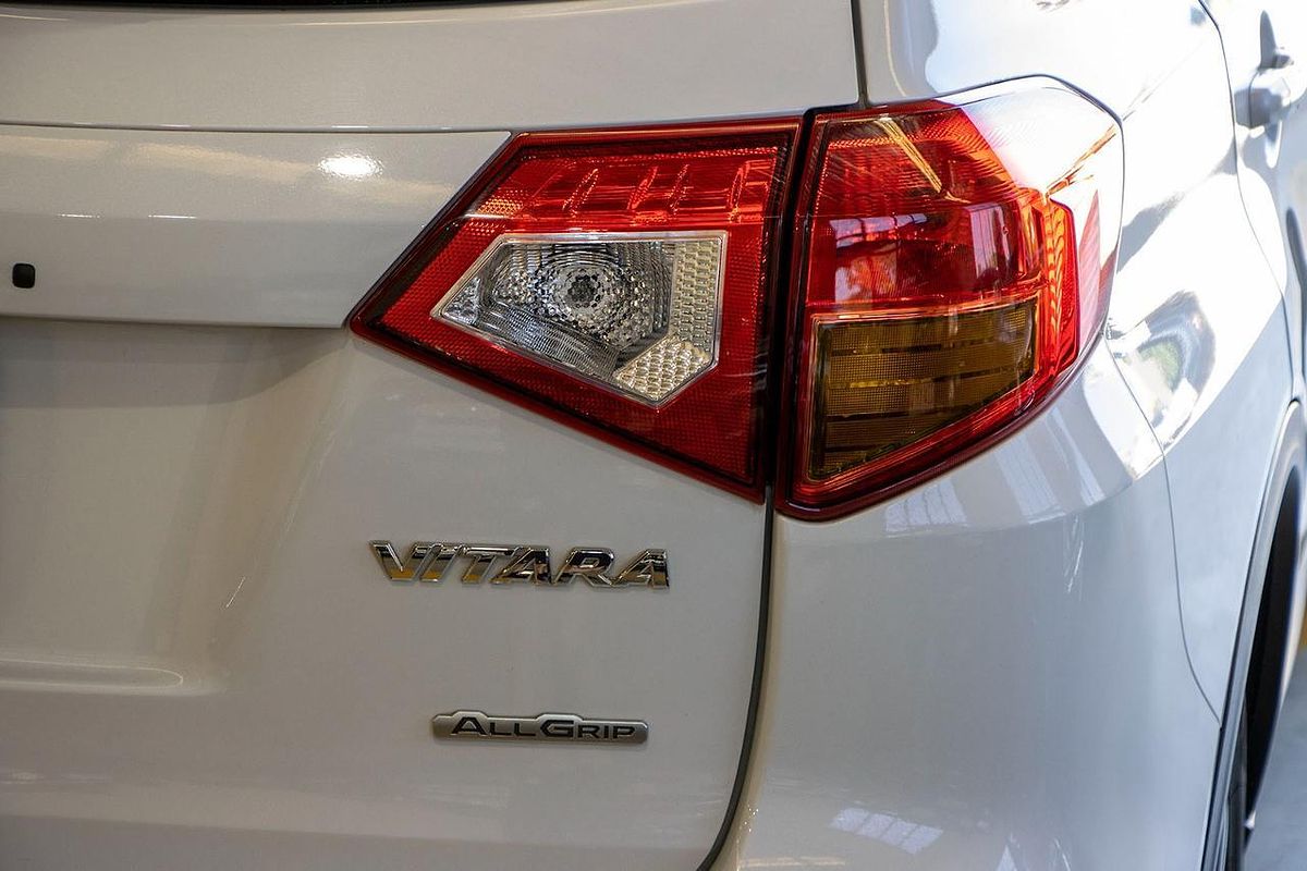 2018 Suzuki Vitara RT-X LY