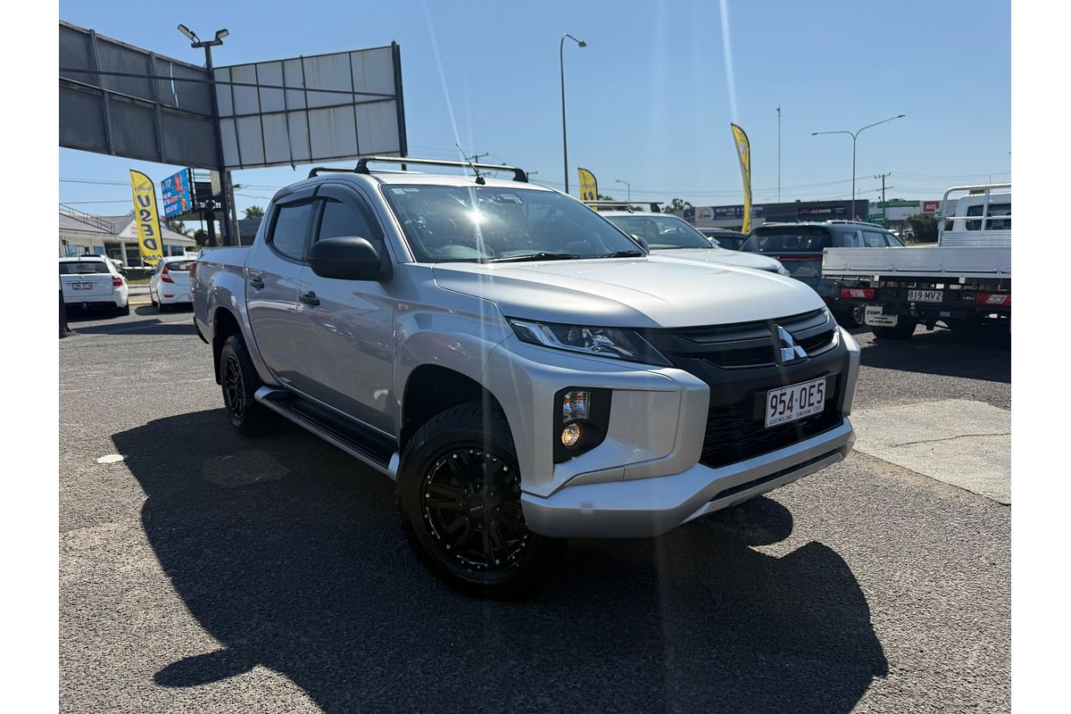 2019 Mitsubishi Triton GLX+ MR 4X4