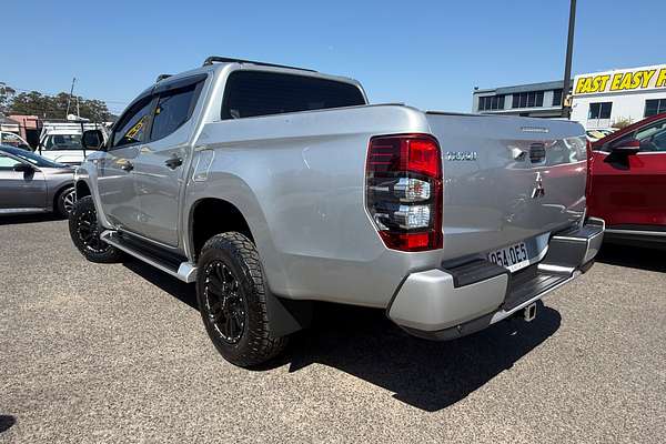 2019 Mitsubishi Triton GLX+ MR 4X4