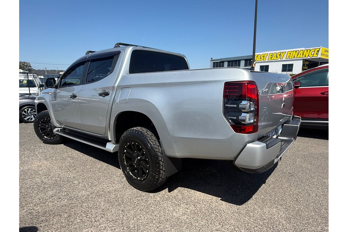 2019 Mitsubishi Triton GLX+ MR 4X4