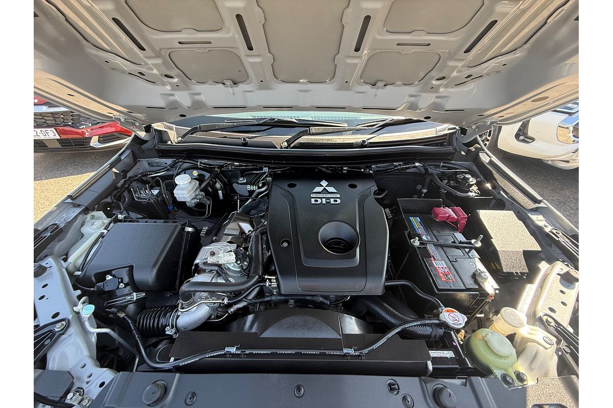 2019 Mitsubishi Triton GLX+ MR 4X4