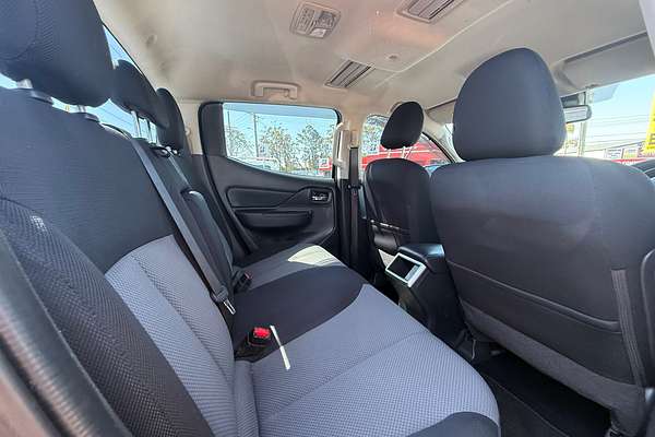 2019 Mitsubishi Triton GLX+ MR 4X4