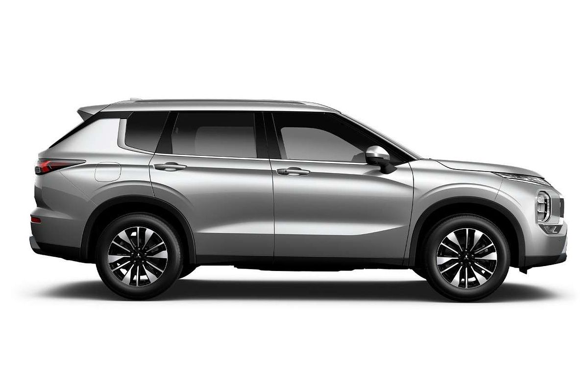 2025 Mitsubishi Outlander LS ZM