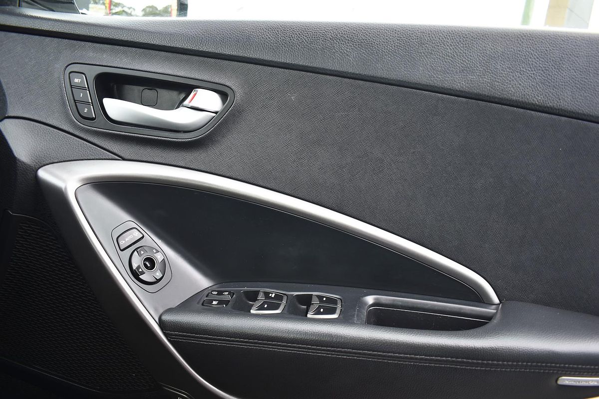 2014 Hyundai Santa Fe Highlander DM2