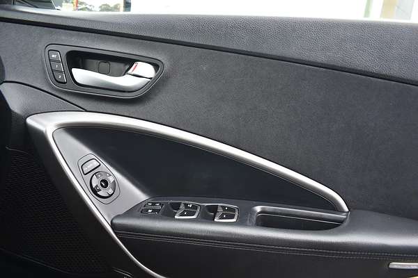 2014 Hyundai Santa Fe Highlander DM2