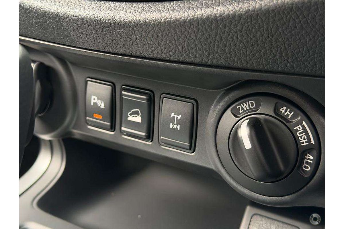 2024 Nissan Navara ST D23 4X4