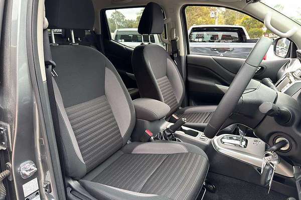 2024 Nissan Navara ST D23 4X4
