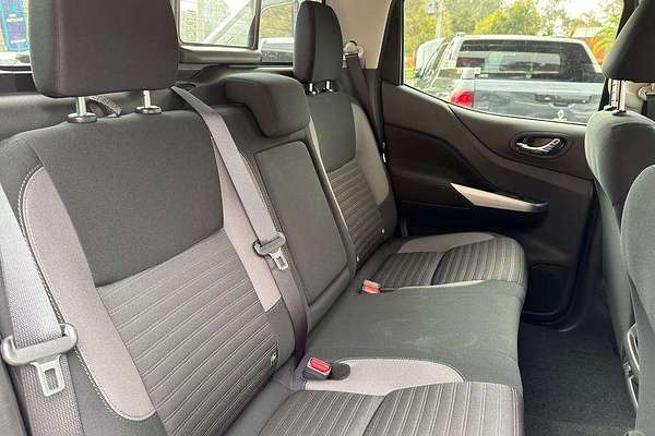 2024 Nissan Navara ST D23 4X4