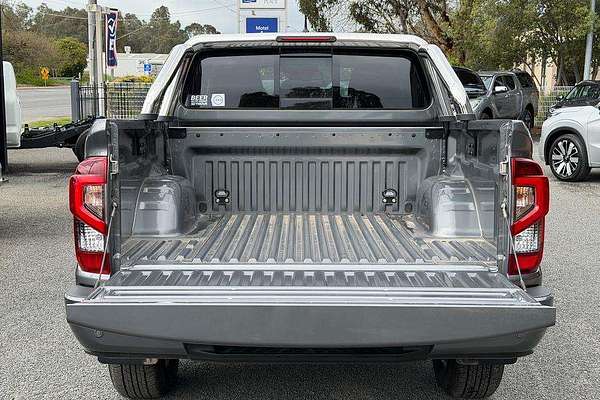 2024 Nissan Navara ST D23 4X4
