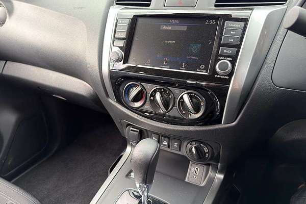 2024 Nissan Navara ST D23 4X4