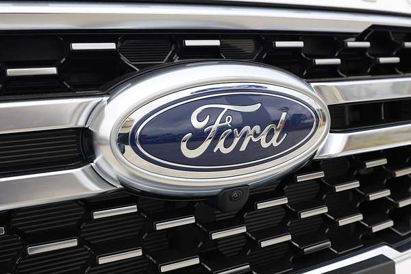 2025 Ford Everest Platinum 3.0L