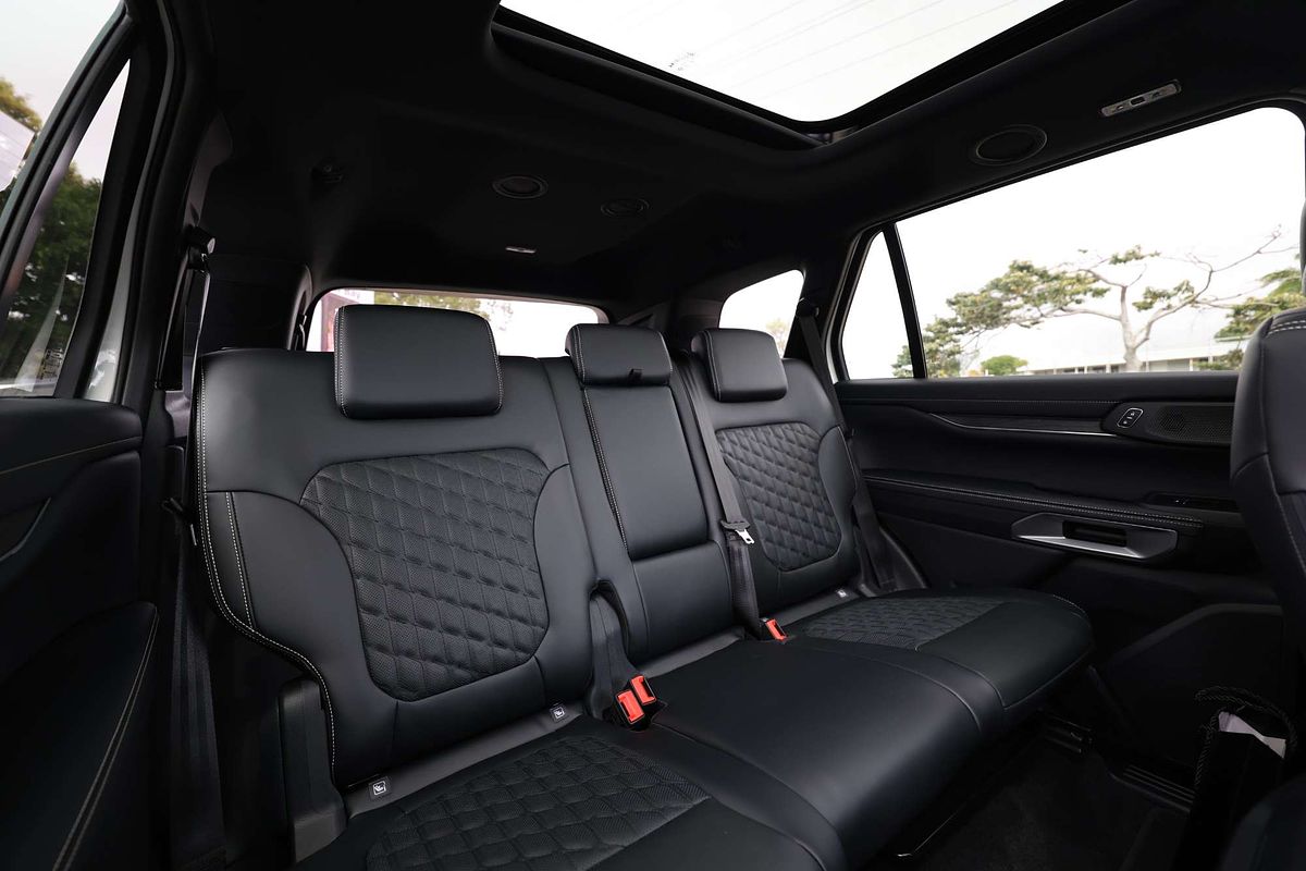 2025 Ford Everest Platinum 3.0L