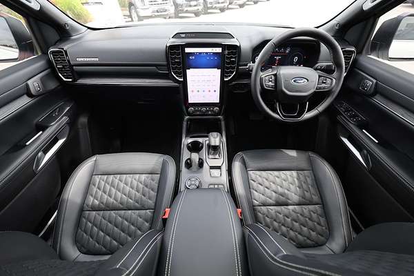 2025 Ford Everest Platinum 3.0L