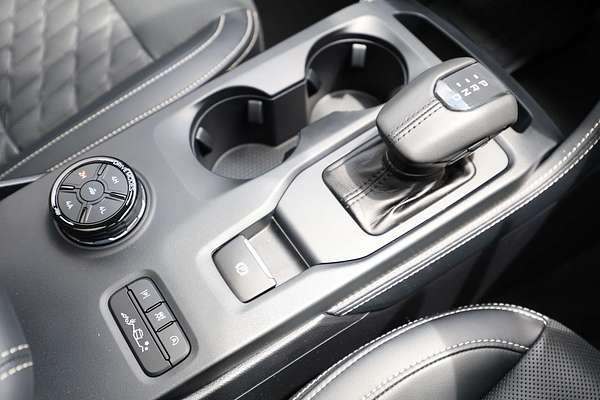 2025 Ford Everest Platinum 3.0L