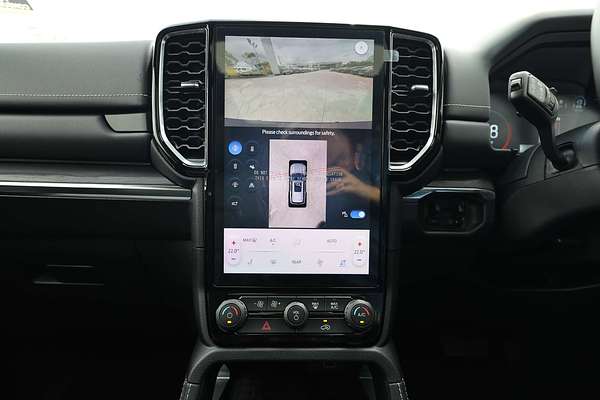 2025 Ford Everest Platinum 3.0L