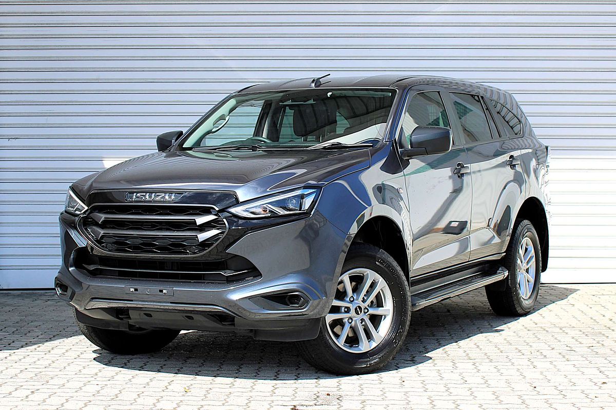 2022 Isuzu MU-X LS-M
