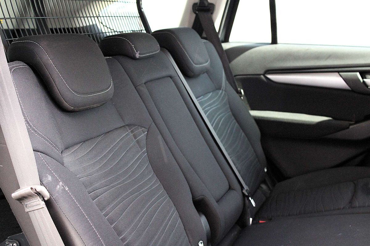 2022 Isuzu MU-X LS-M