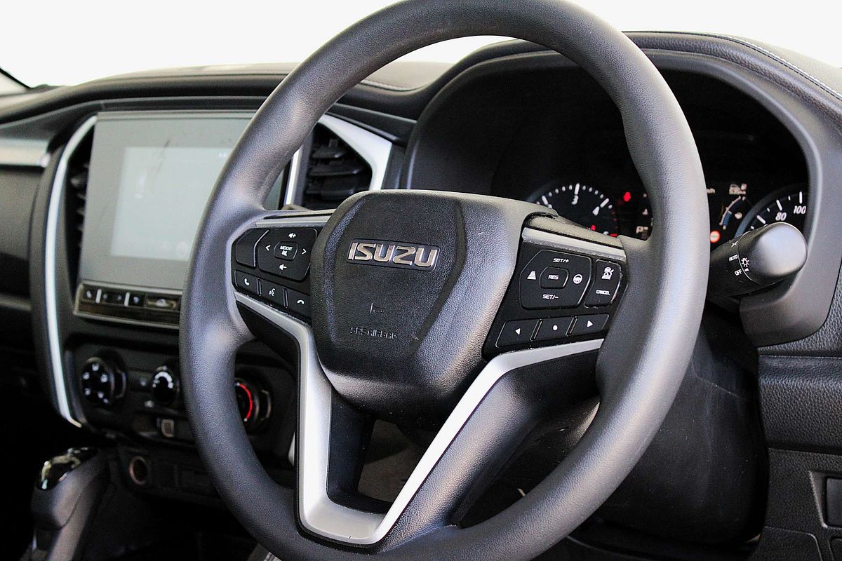 2022 Isuzu MU-X LS-M