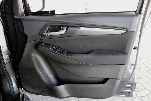 2022 Isuzu MU-X LS-M