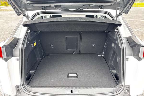 2019 Peugeot 3008 Allure P84