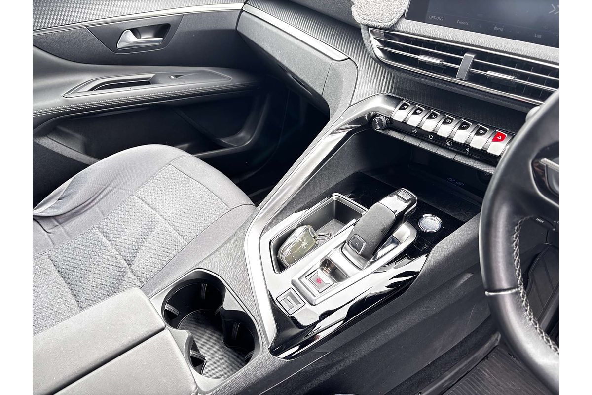 2019 Peugeot 3008 Allure P84