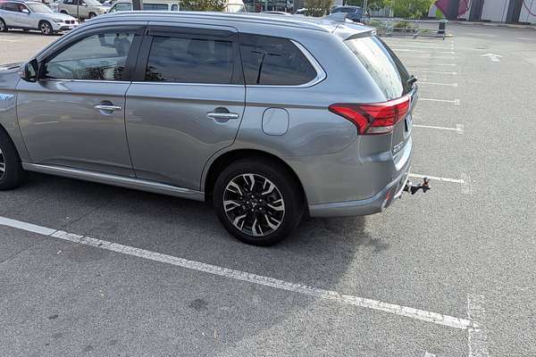 2018 Mitsubishi Outlander PHEV Exceed ZK