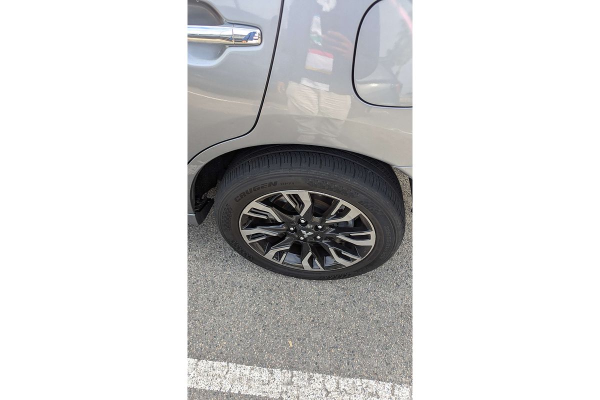 2018 Mitsubishi Outlander PHEV Exceed ZK