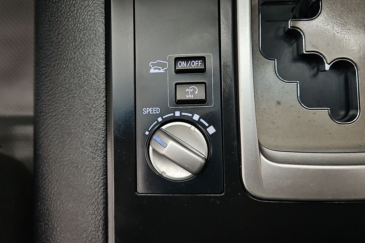 2019 Toyota Landcruiser GX VDJ200R
