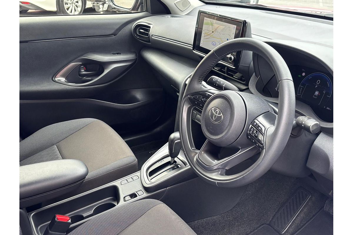 2024 Toyota Yaris Cross GXL MXPJ10R