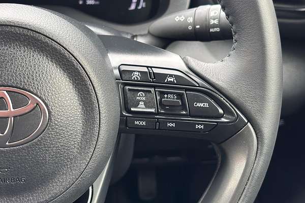 2024 Toyota Yaris Cross GXL MXPJ10R