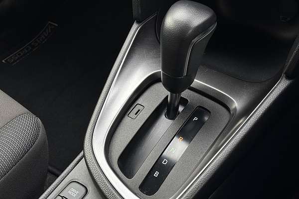 2024 Toyota Yaris Cross GXL MXPJ10R